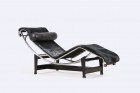 le corbusier chaise longue lc4 cassina b306 peau design 1980